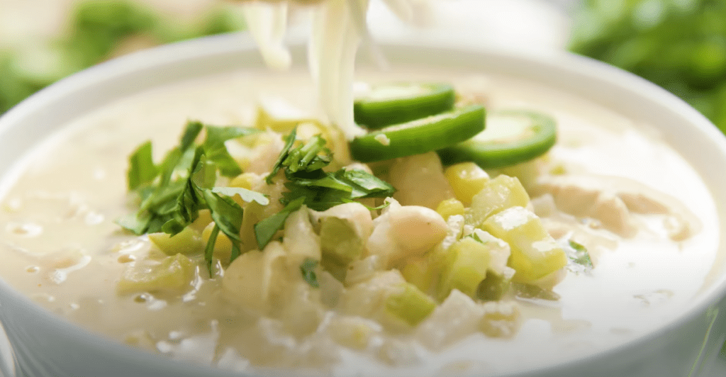 Easy White Chicken Chili recipe