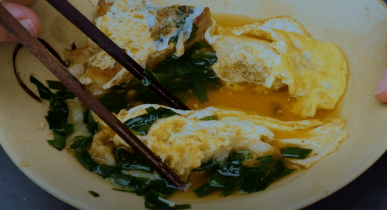 10 Must-Try Saigon Street Foods Under $1! (Vietnam Street Food Tour Part 2)